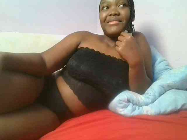 Sexyicey webcam