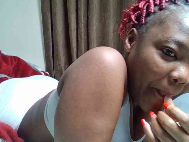 Sexyicey webcam