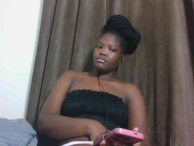 Sexyicey webcam