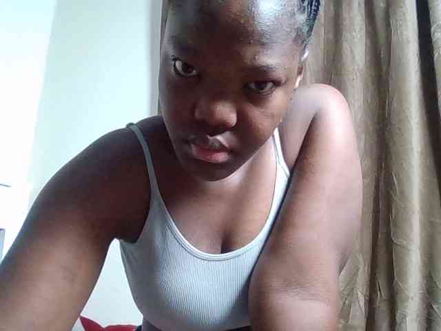 Sexyicey webcam