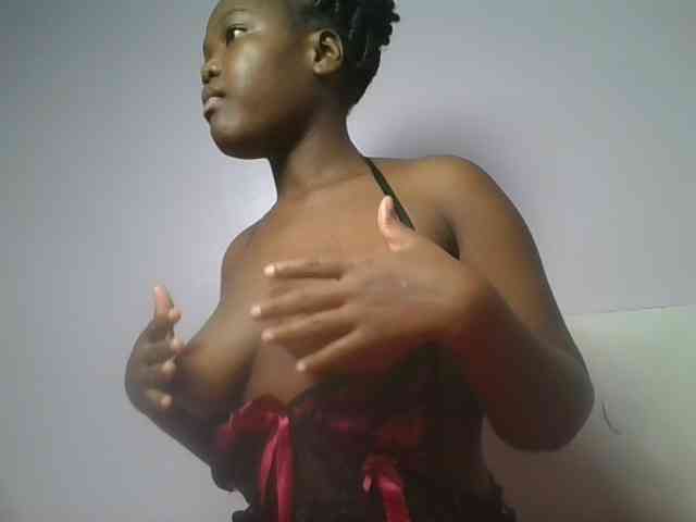 Sexyicey webcam