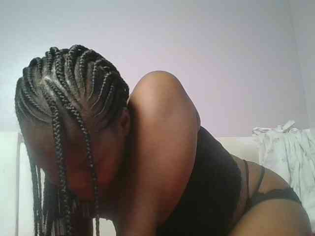 Sexyicey webcam