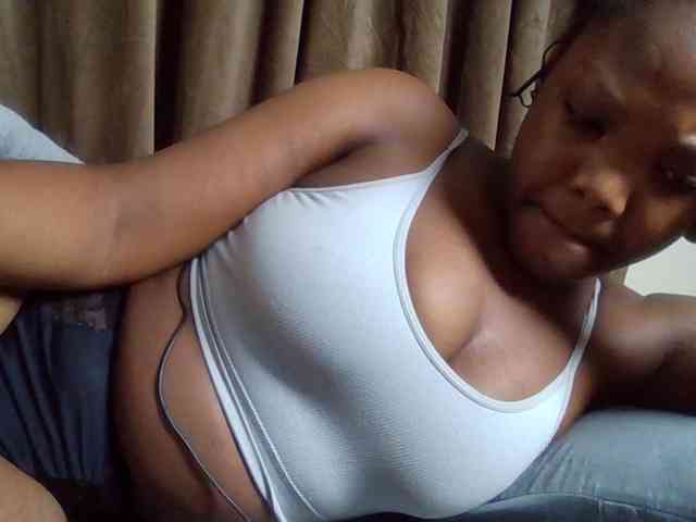 Sexyicey webcam