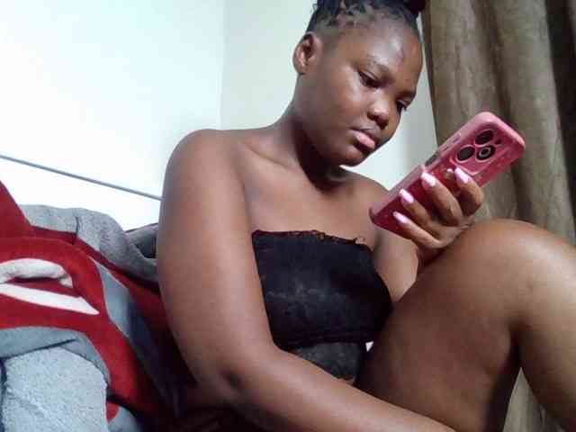 Sexyicey webcam