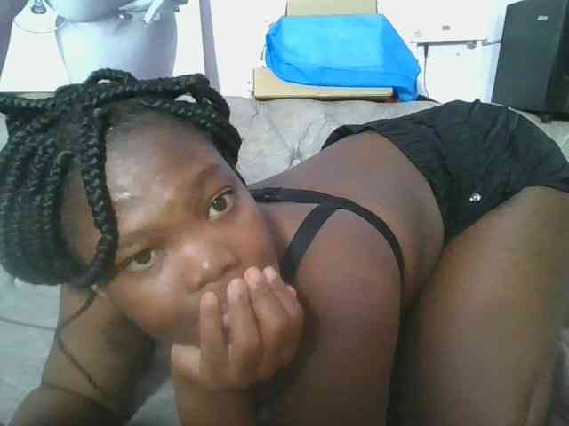 Sexyicey webcam