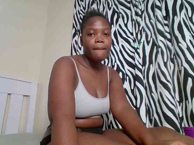 Sexyicey webcam