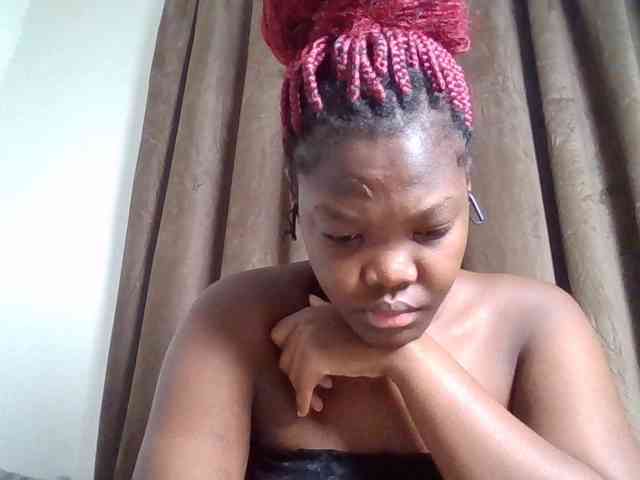 Sexyicey webcam