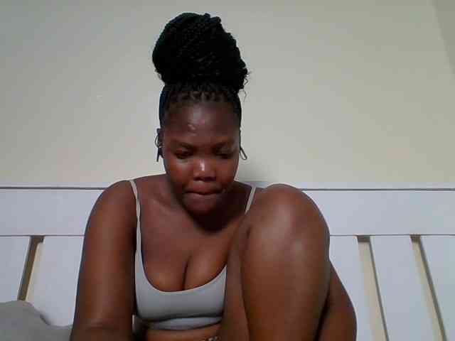Sexyicey webcam
