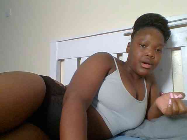 Sexyicey webcam