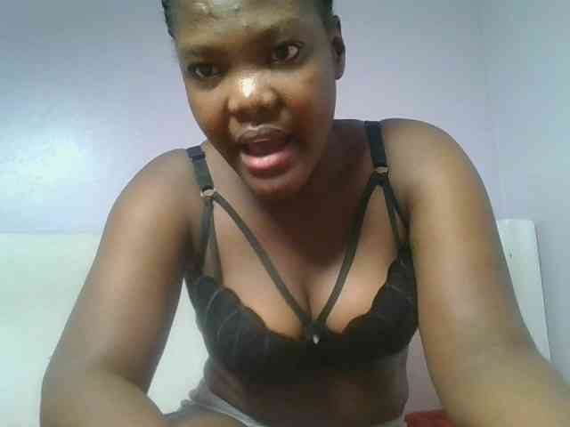 Sexyicey webcam