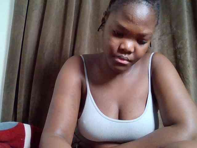 Sexyicey webcam