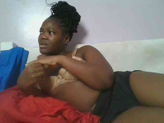 Sexyicey webcam