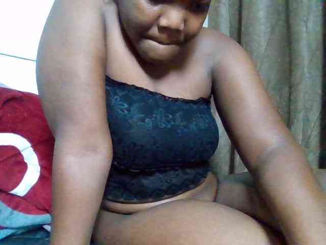 Sexyicey webcam