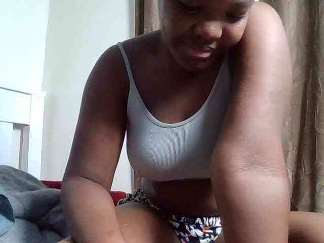Sexyicey webcam