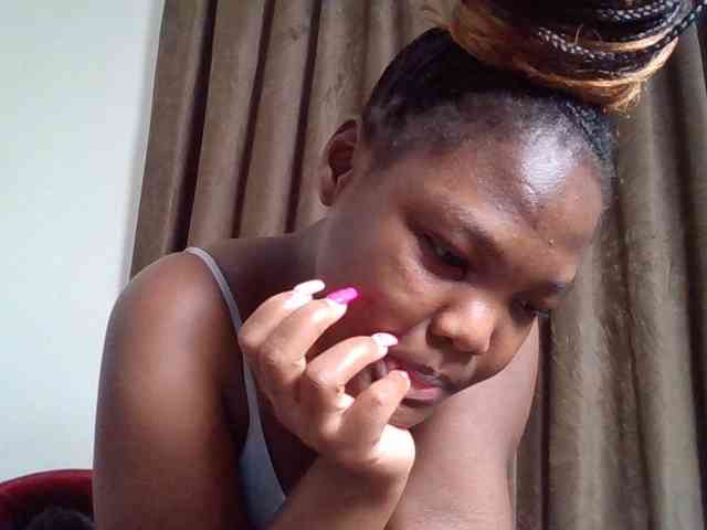 Sexyicey webcam