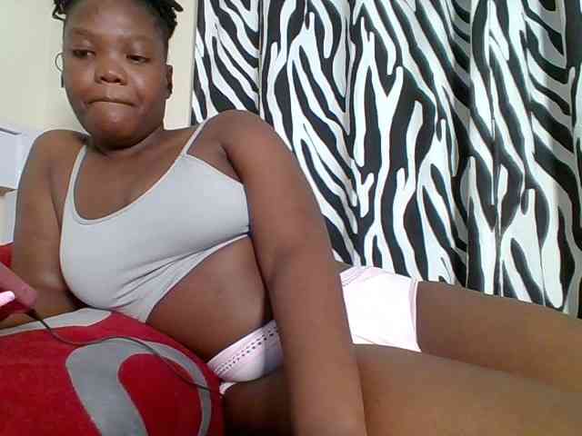 Sexyicey webcam