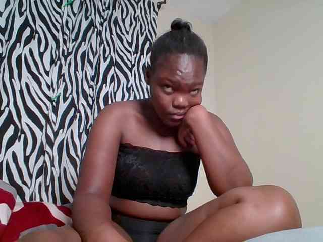 Sexyicey webcam