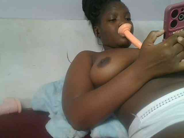 Sexyicey webcam