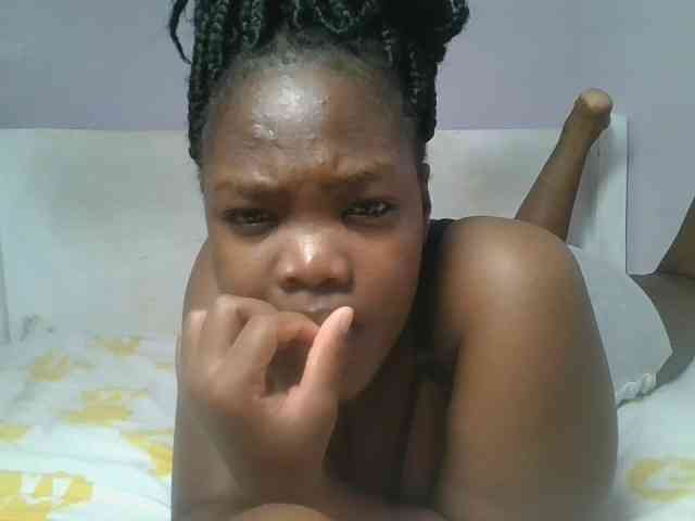 Sexyicey webcam