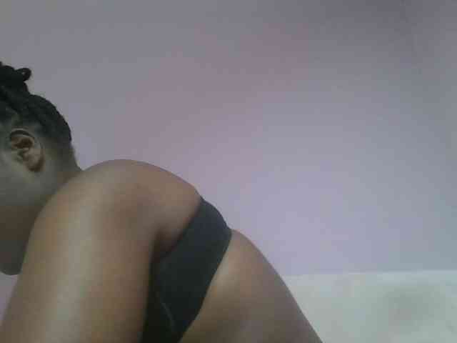Sexyicey webcam