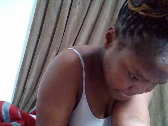 Sexyicey webcam