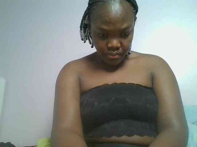 Sexyicey webcam