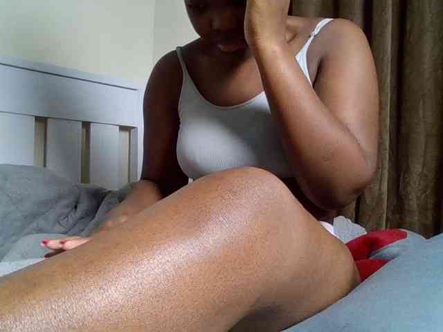 Sexyicey webcam