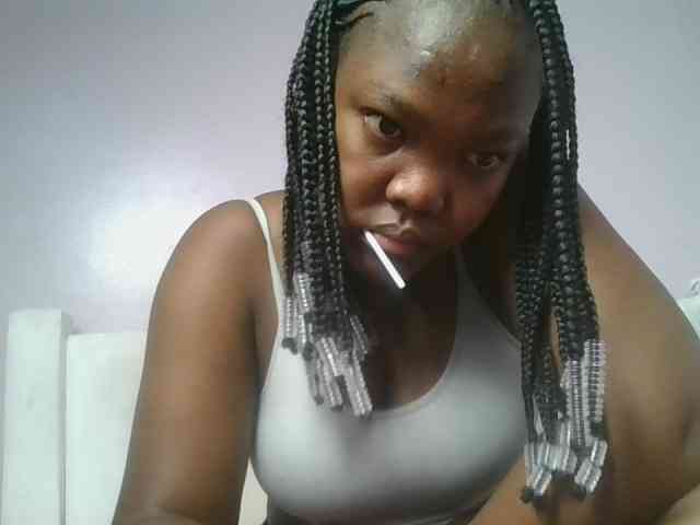 Sexyicey webcam