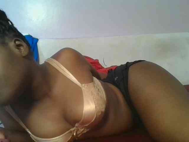 Sexyicey webcam