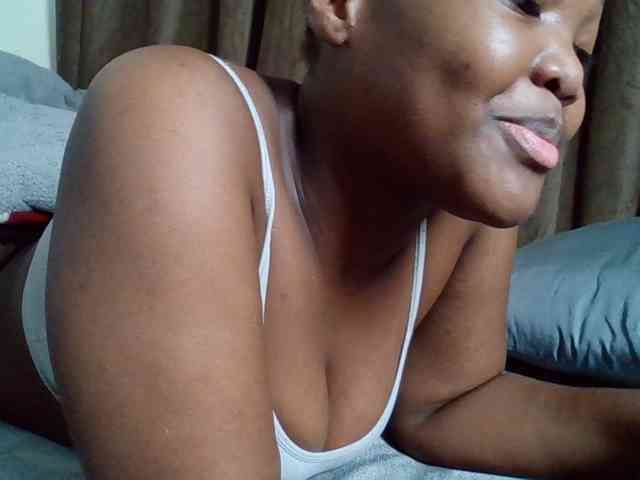 Sexyicey webcam