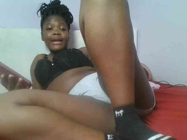 Sexyicey webcam