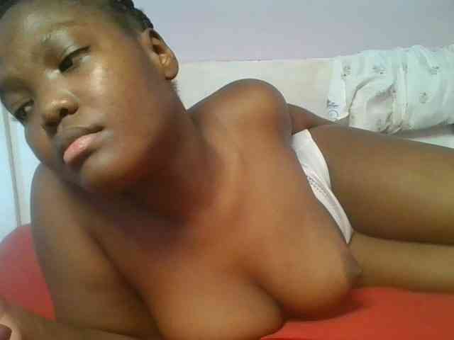 Sexyicey webcam