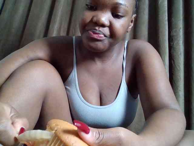 Sexyicey webcam