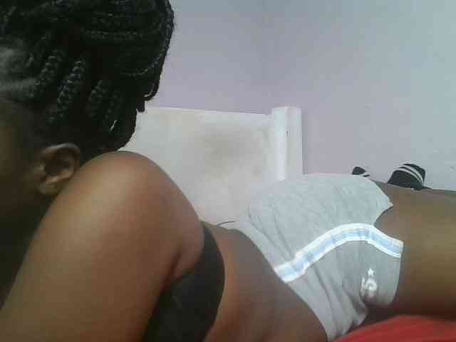 Sexyicey webcam