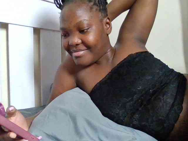 Sexyicey webcam