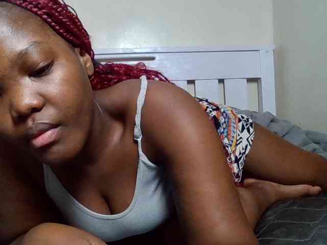 Sexyicey webcam