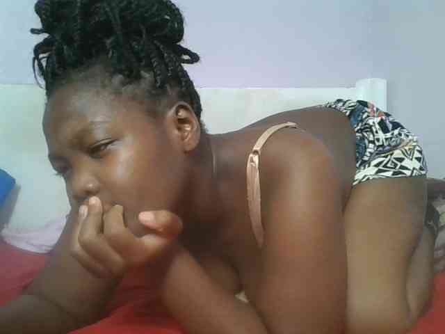 Sexyicey webcam