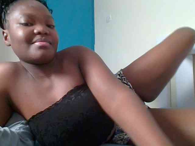 Sexyicey webcam