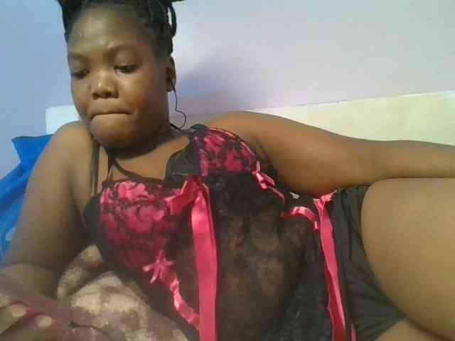 Sexyicey webcam