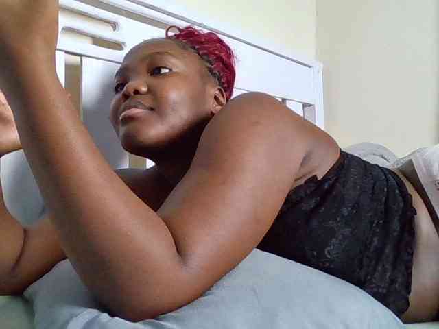 Sexyicey webcam