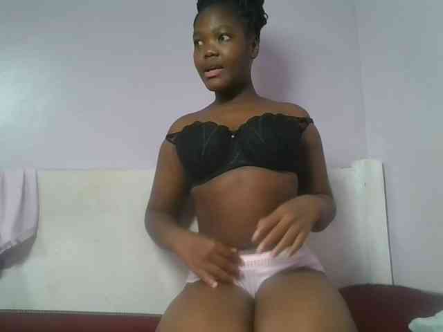 Sexyicey webcam