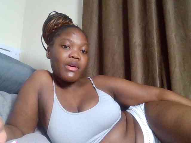Sexyicey webcam