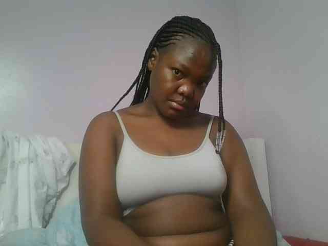 Sexyicey webcam