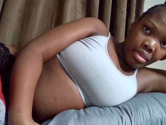 Sexyicey webcam