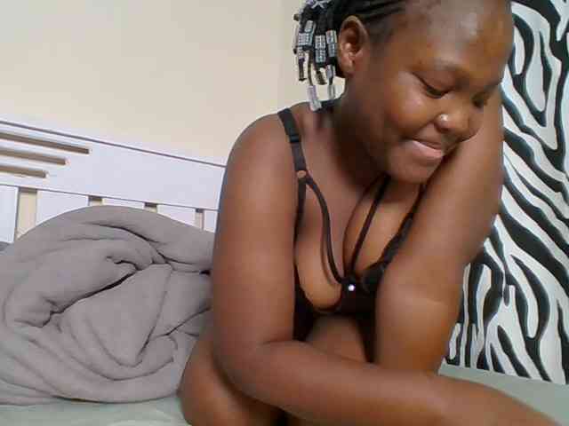 Sexyicey webcam