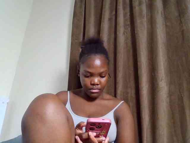 Sexyicey webcam