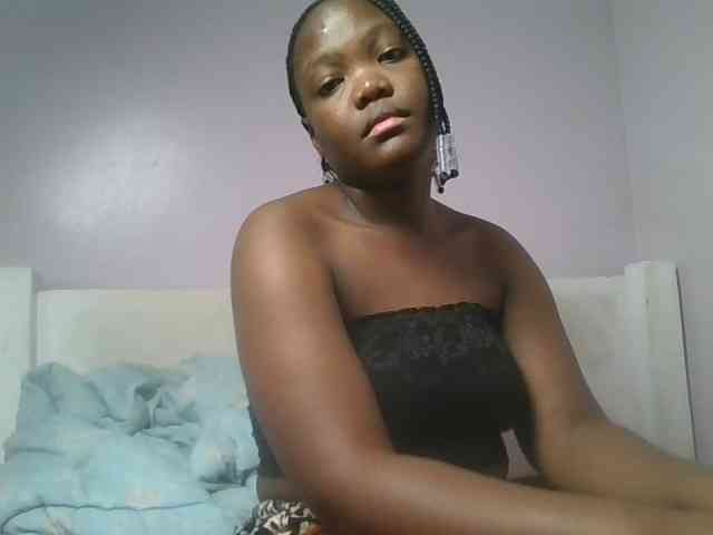 Sexyicey webcam