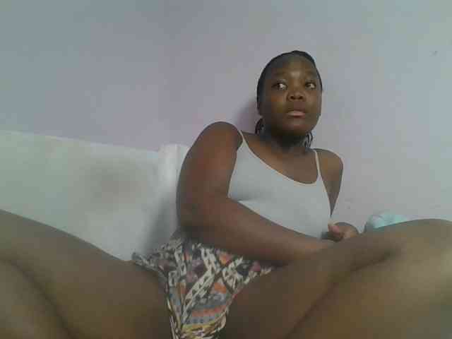 Sexyicey webcam