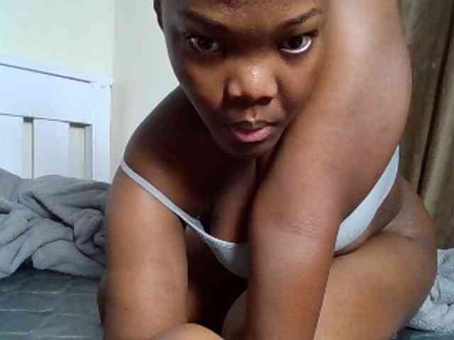 Sexyicey webcam