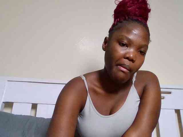 Sexyicey webcam
